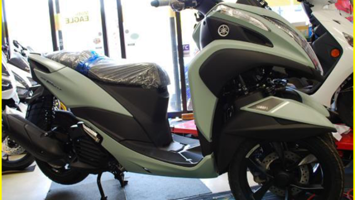 ヤマハ トリシティ１５５新色ＡＪ４